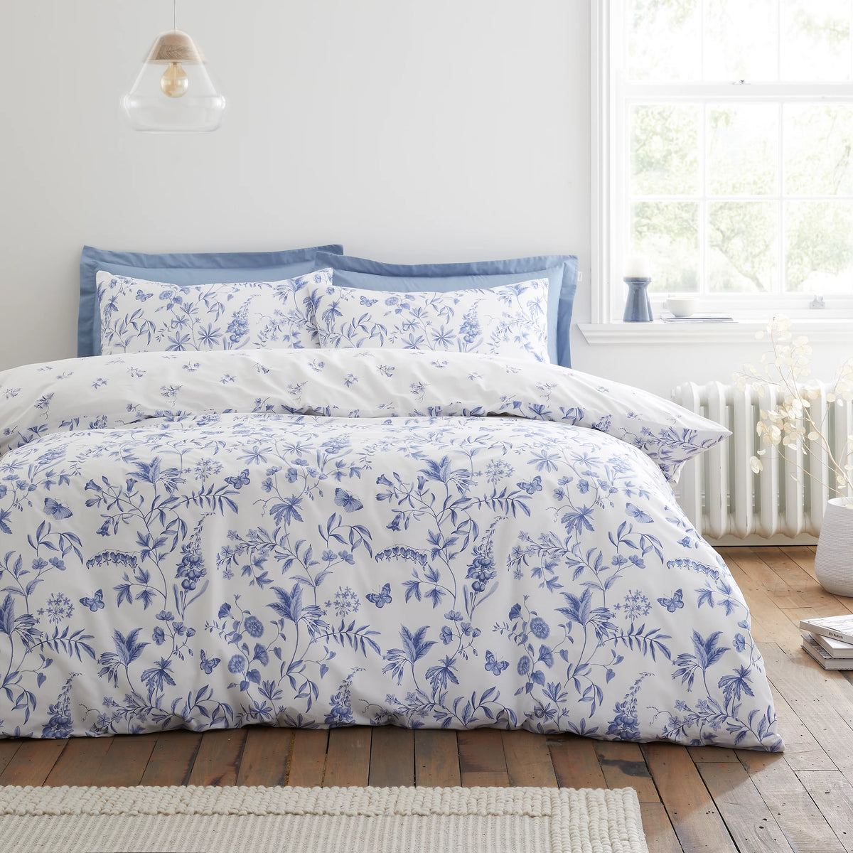 Bianca Thea Floral 200TC Cotton Reversible Duvet Cover Set Blue