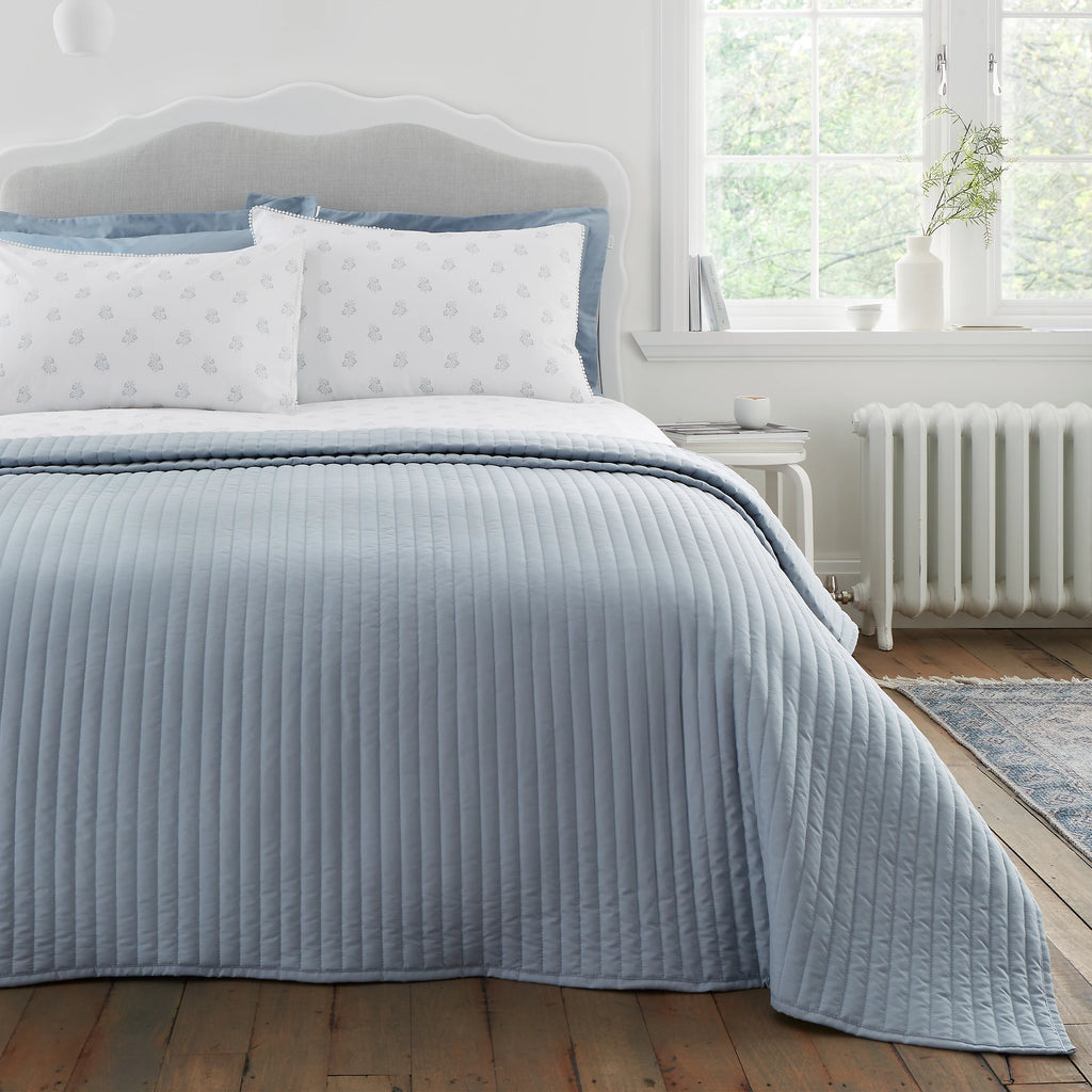 Bianca Quilted Lines Bedspread Blue 220x230cm