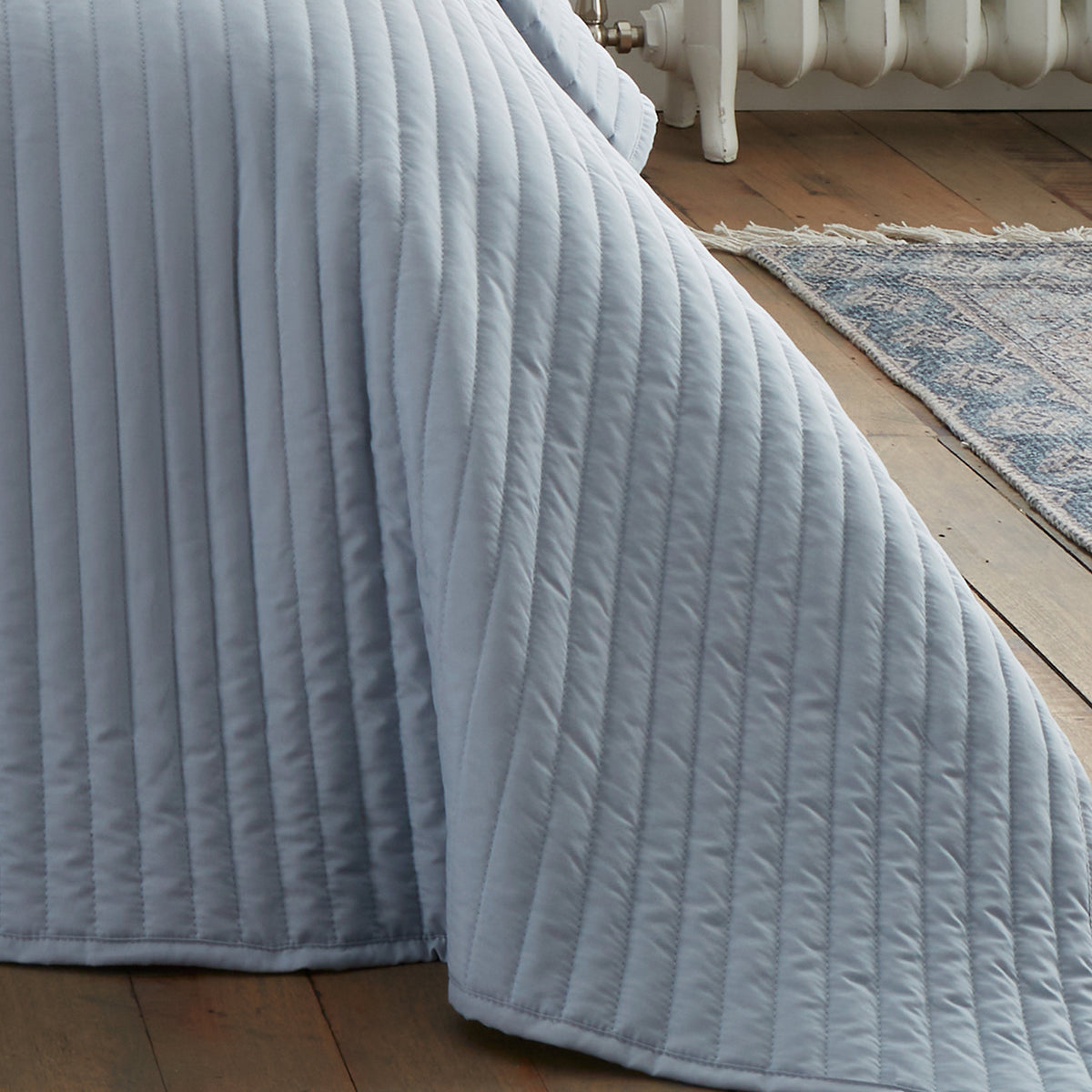 Bianca Quilted Lines Bedspread Blue 220x230cm
