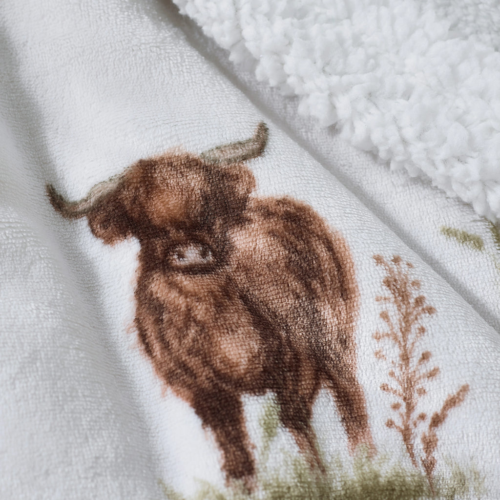 Catherine Lansfield Natural Angus Highland Cow Cosy Fleece Blanket Throw