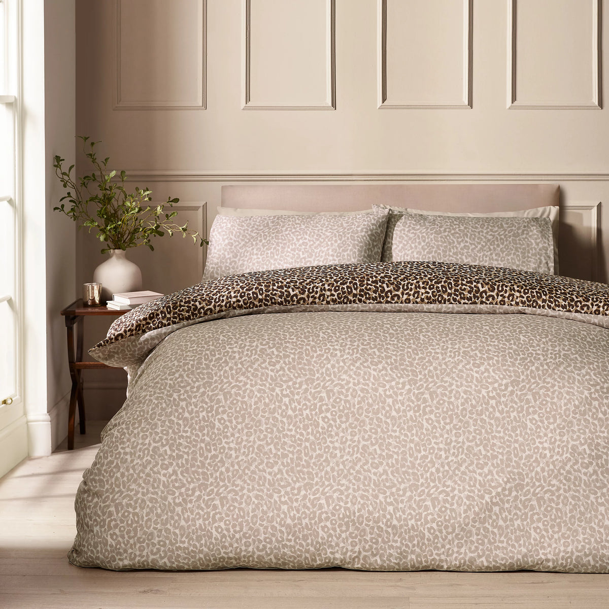 Catherine Lansfield Brown Animal Print So Soft Reversible Duvet Cover Set