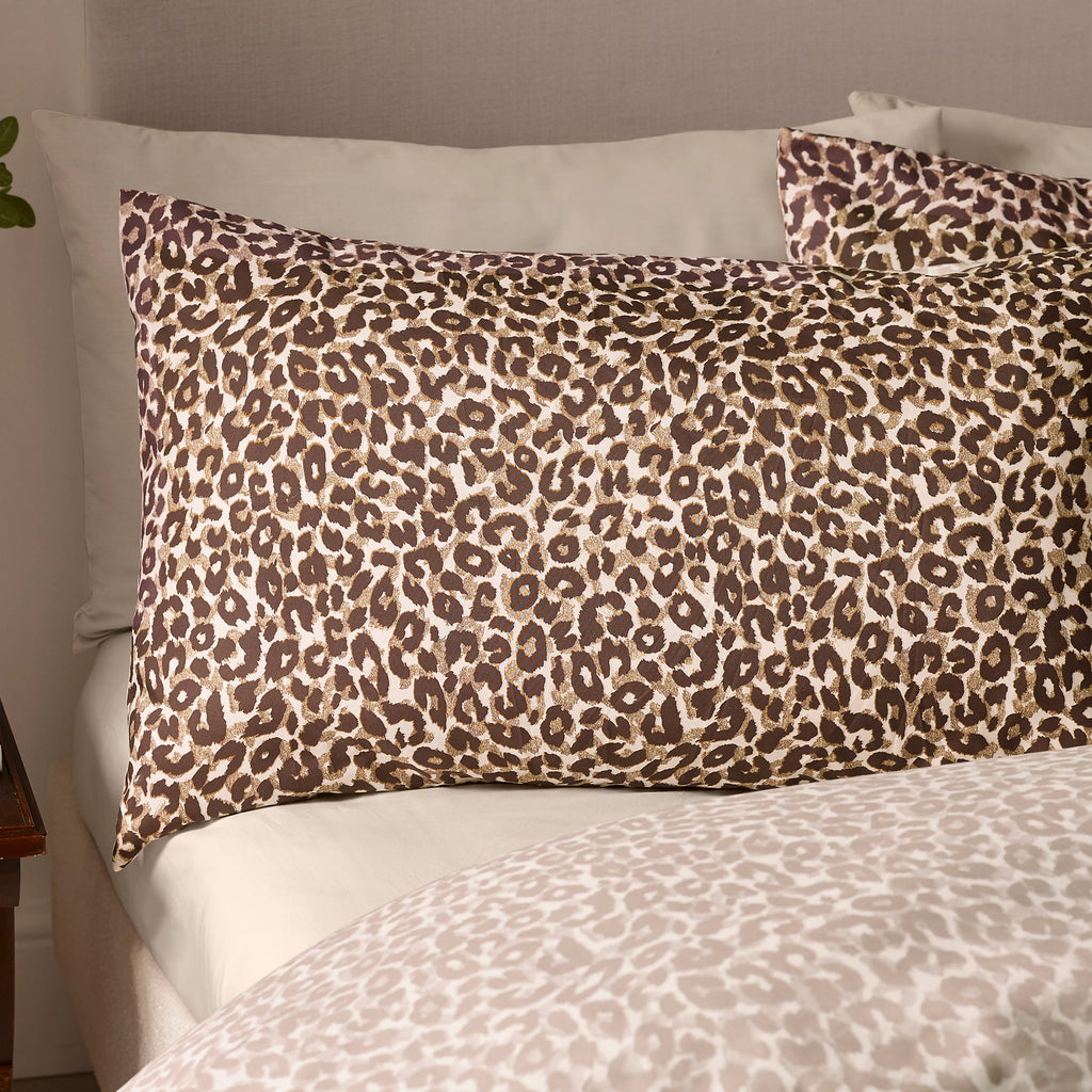 Catherine Lansfield Brown Animal Print So Soft Reversible Duvet Cover Set