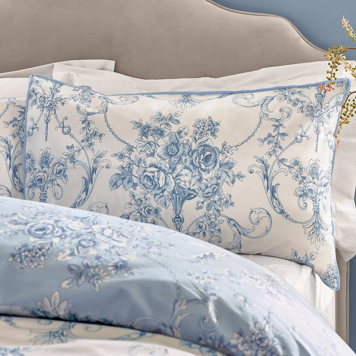 Catherine Lansfield Blue Antoinette Damask Floral Reversible Duvet Cover Set
