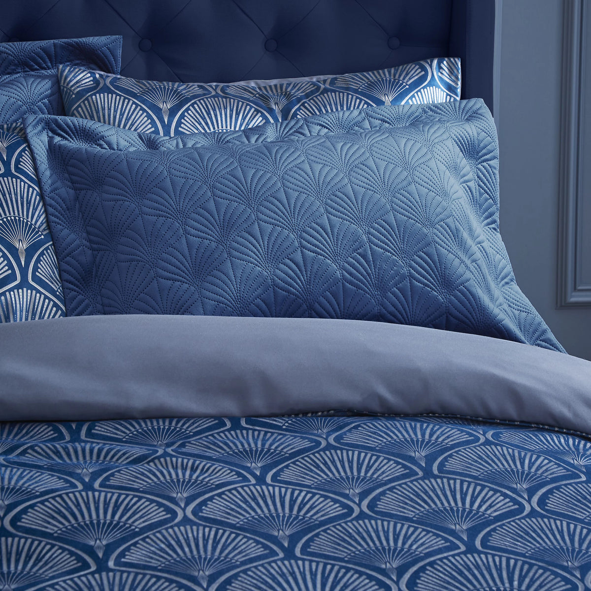 Catherine Lansfield Art Deco Pearl Pillowcases Navy Blue
