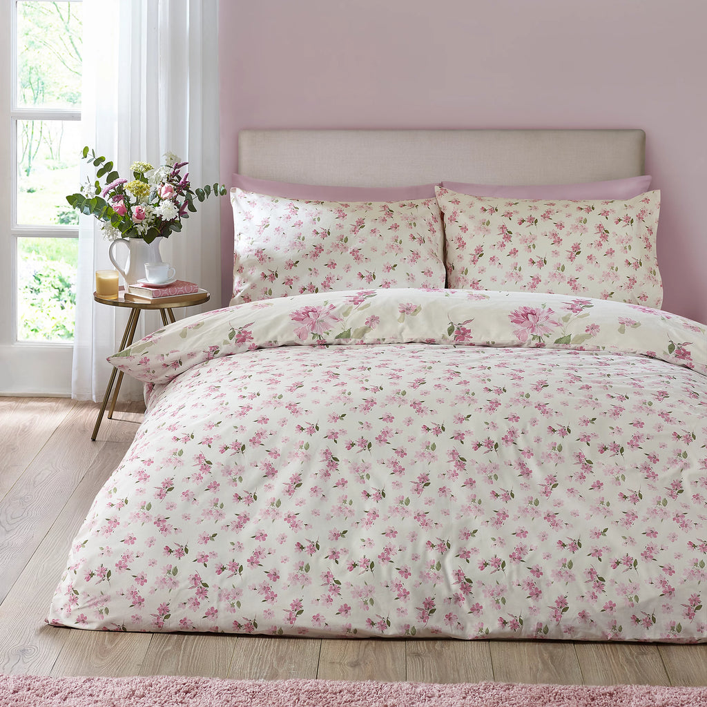 Catherine Lansfield Avebury Floral Reversible Duvet Cover Set Cream