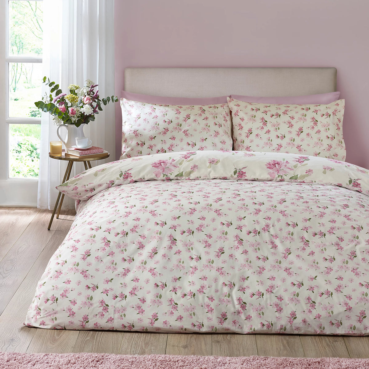 Catherine Lansfield Avebury Floral Reversible Duvet Cover Set Cream