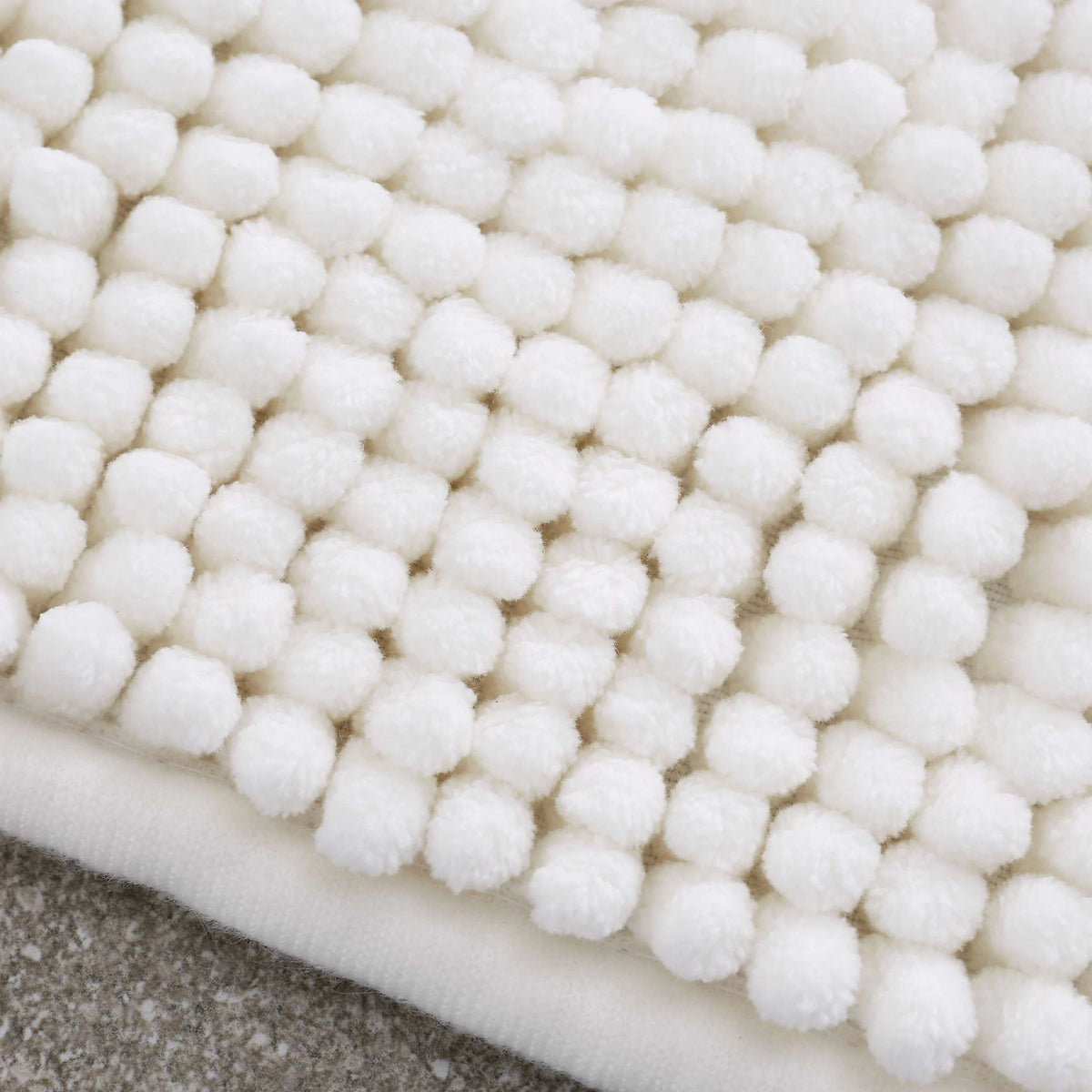 Catherine Lansfield Bathroom Bobble Bath Mat Cream