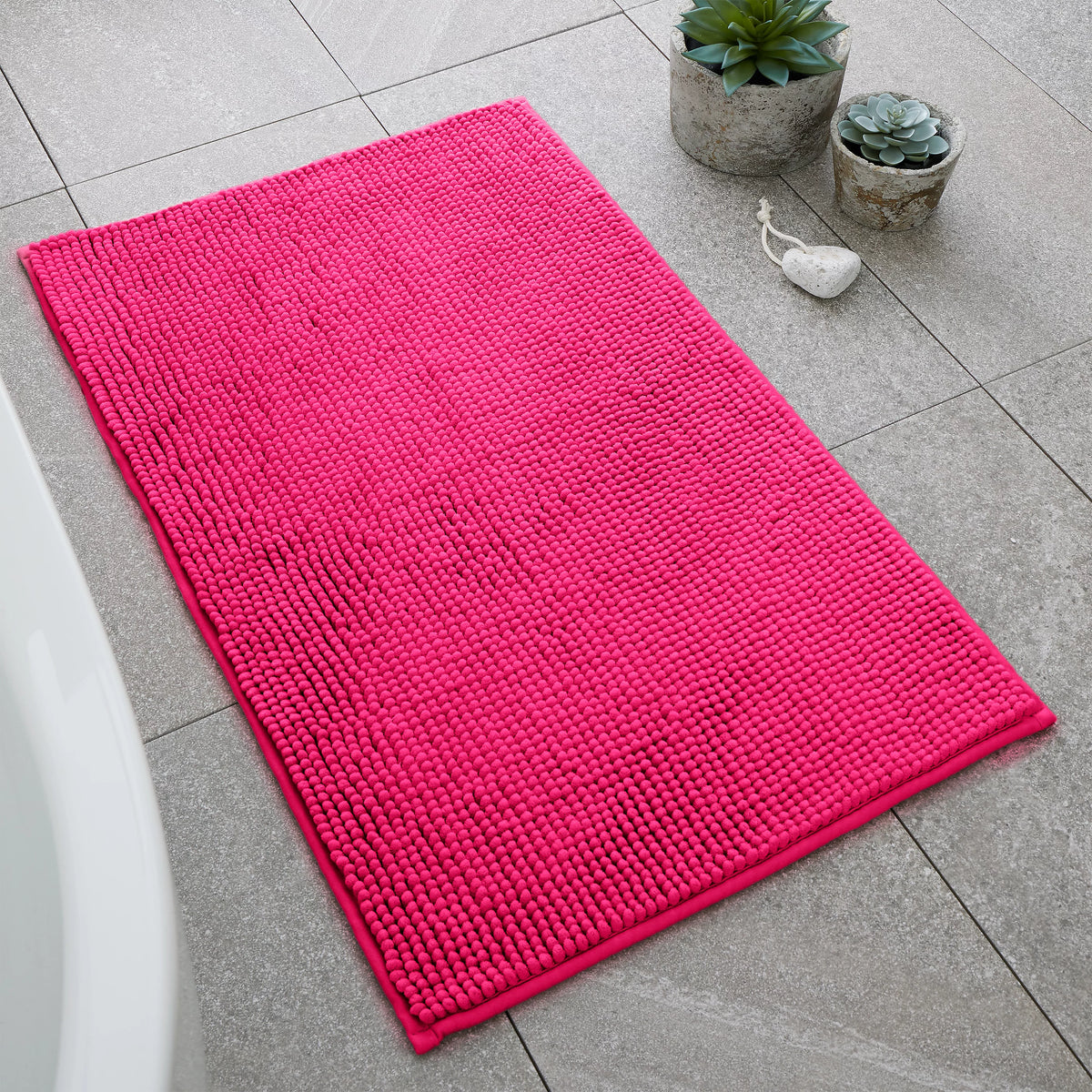 Catherine Lansfield Bathroom Bobble Bath Mat Hot Pink