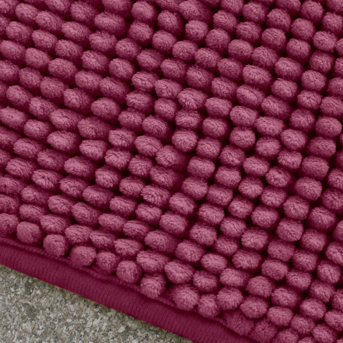 Catherine Lansfield Bathroom Bobble Bath Mat Raspberry
