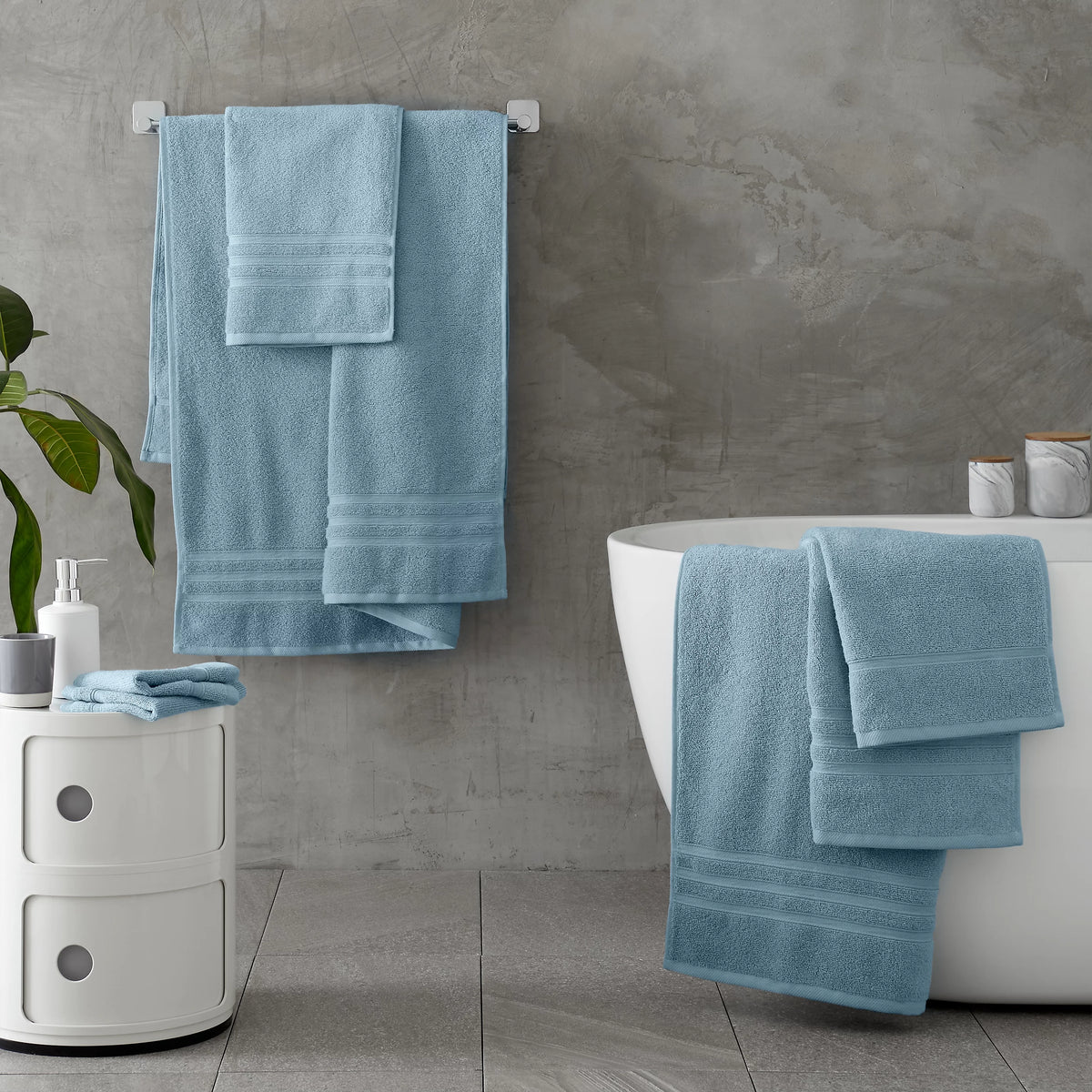 Catherine Lansfield Zero Twist 6 Piece Towel Bale Set Blue