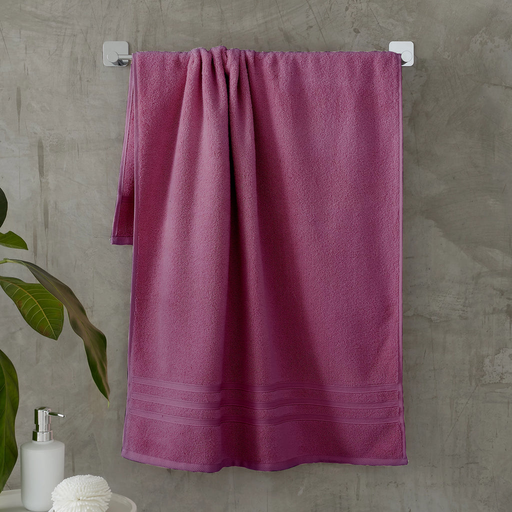 Catherine Lansfield Bathroom Zero Twist 500 GSM Soft & Absorbent Cotton Bath Sheet Pair in Raspberry