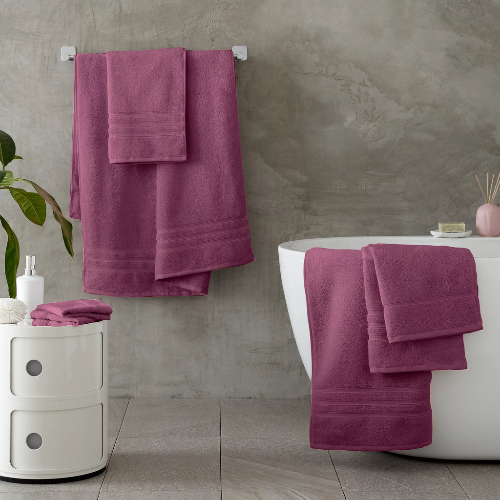 Catherine Lansfield Bathroom Zero Twist 500 GSM Soft & Absorbent Cotton Bath Sheet Pair in Raspberry