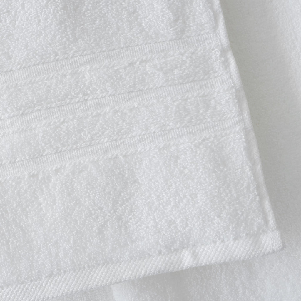 Catherine Lansfield Bathroom Zero Twist 500 GSM Soft & Absorbent Cotton Bath Sheet Pair in White