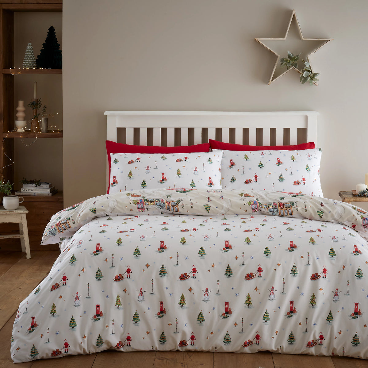 Catherine Lansfield Christmas Town Reversible Duvet Cover Set