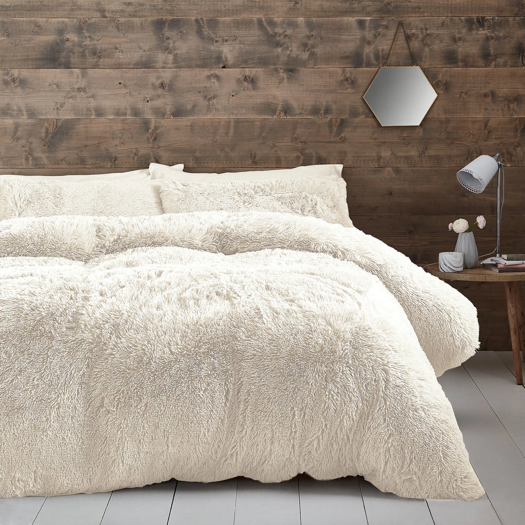 Catherine Lansfield Cuddly Deep Pile Cream Duvet Cover Set