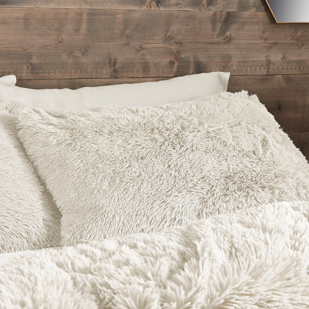 Catherine Lansfield Cuddly Deep Pile Cream Duvet Cover Set