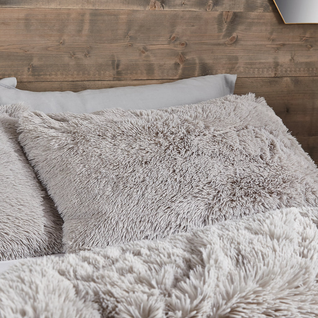 Catherine Lansfield Cuddly Deep Pile Silver Grey Duvet Cover Set