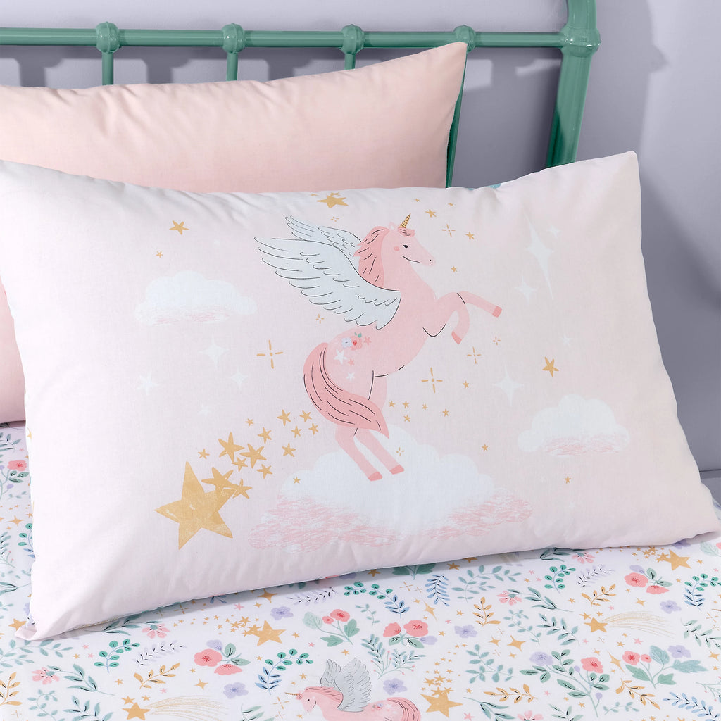 Catherine Lansfield Fairytale Unicorn Duvet Cover Set in Pink