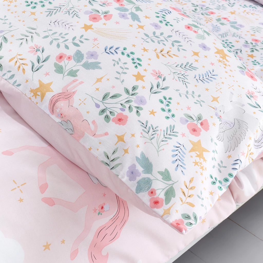 Catherine Lansfield Fairytale Unicorn Duvet Cover Set in Pink