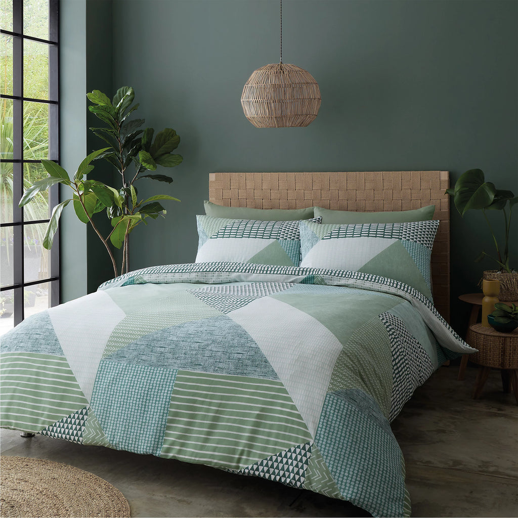 Catherine Lansfield Larsson Geo Duvet Cover Set Green