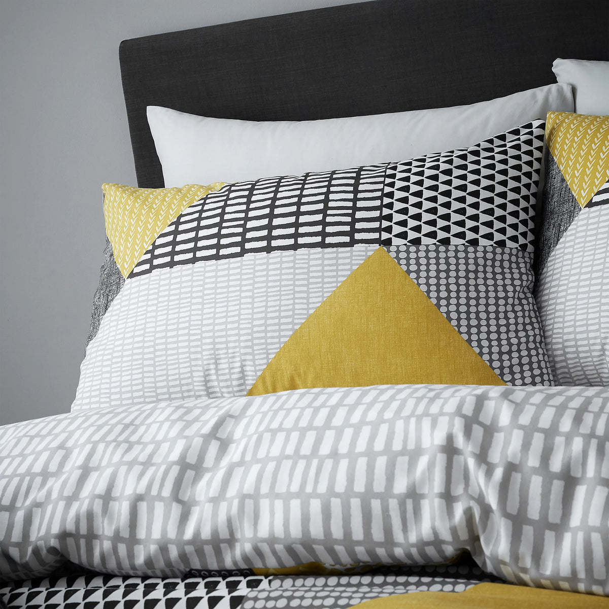 Catherine Lansfield Larsson Geo Duvet Cover Set Ochre