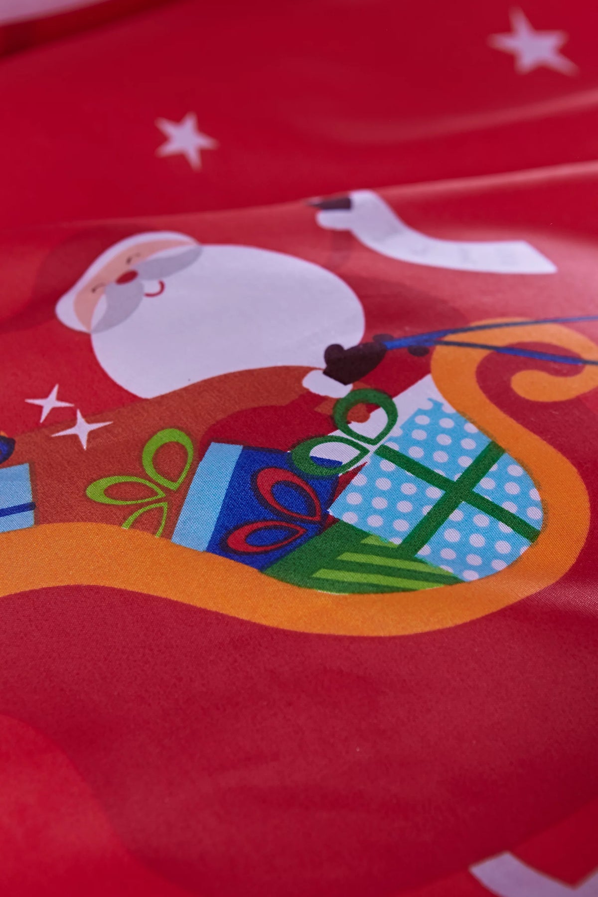 Catherine Lansfield Santa's Christmas Presents Red Duvet Cover Set