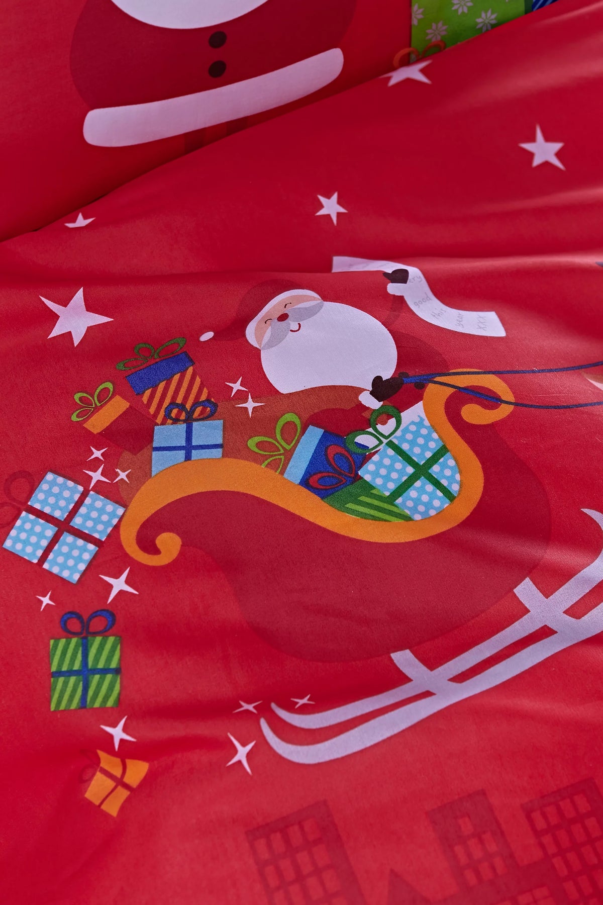 Catherine Lansfield Santa's Christmas Presents Red Duvet Cover Set