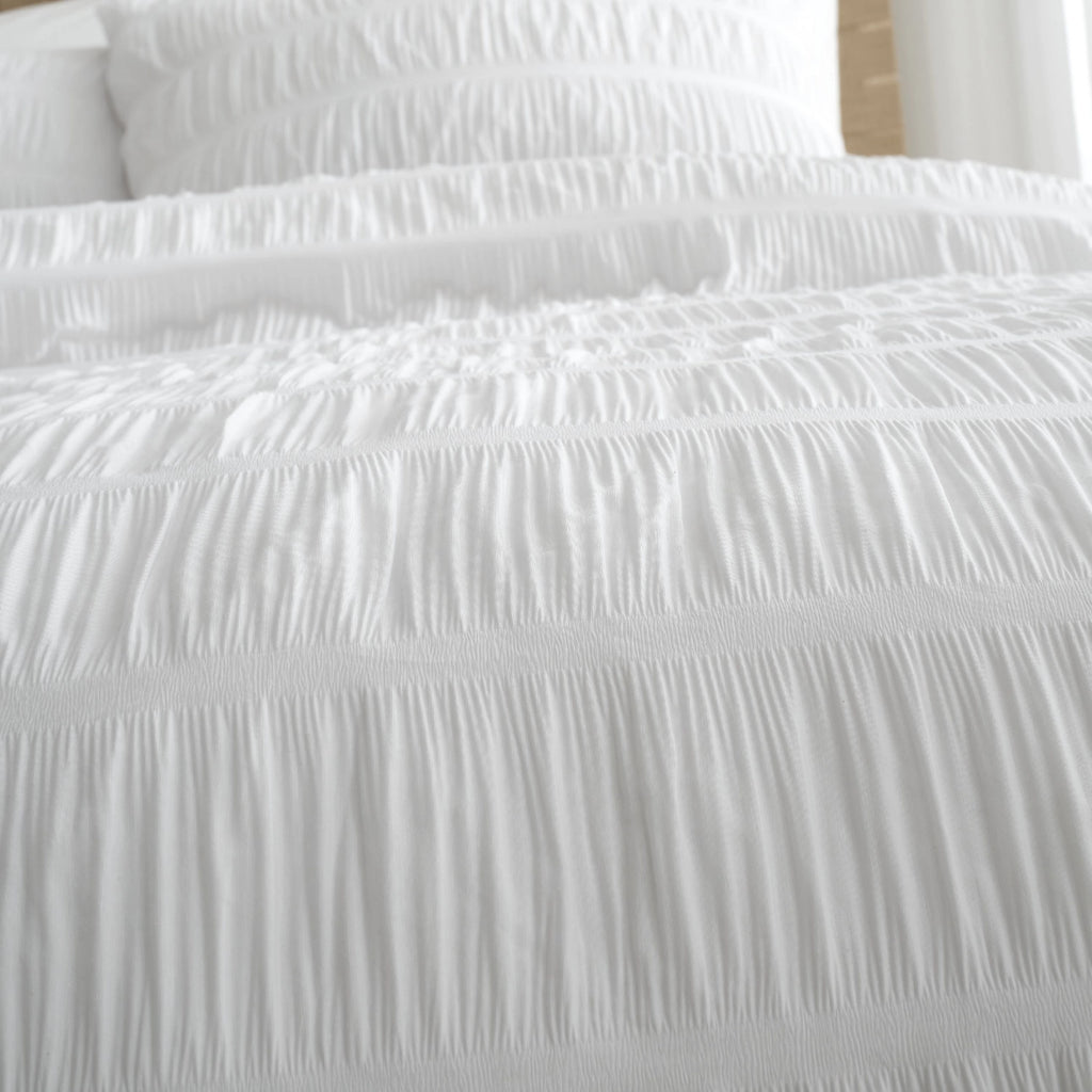 Catherine Lansfield Seersucker Duvet Cover Set White