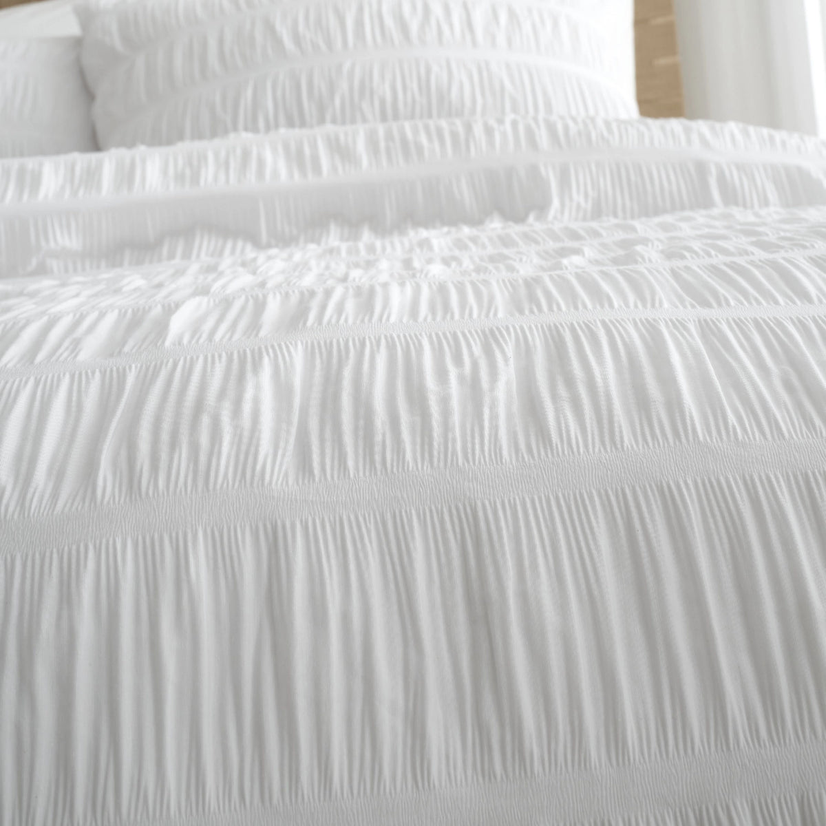 Catherine Lansfield Seersucker Duvet Cover Set White