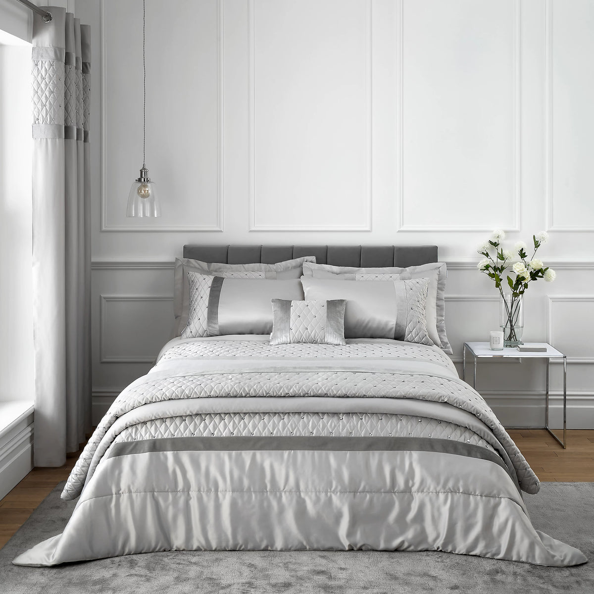 Catherine Lansfield Sequin Cluster Duvet Cover Set Silver