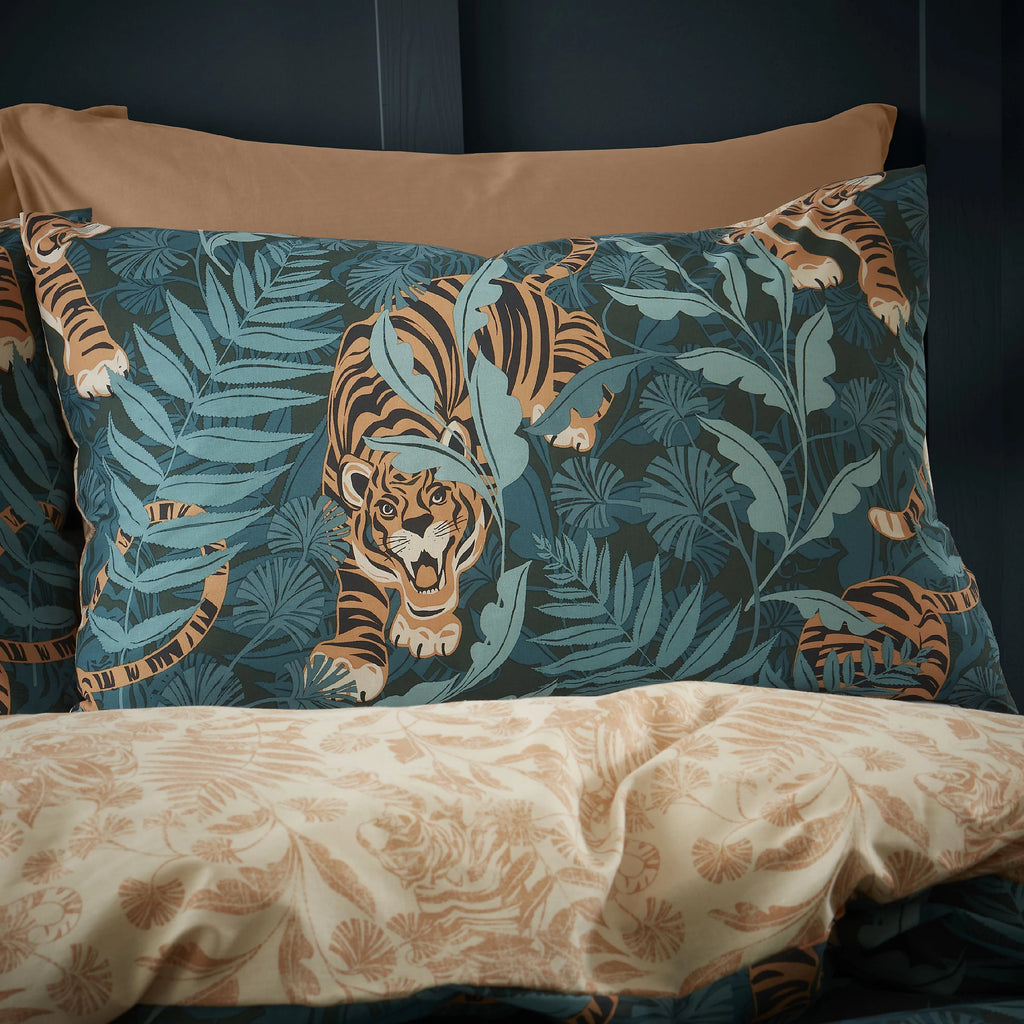 Catherine Lansfield Tropic Tiger Leaf Duvet Cover Set Green
