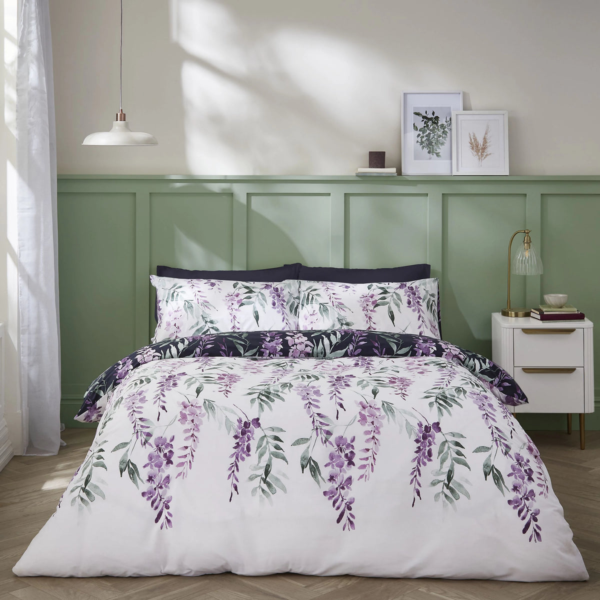 Catherine Lansfield Wisteria Duvet Cover Set White Navy