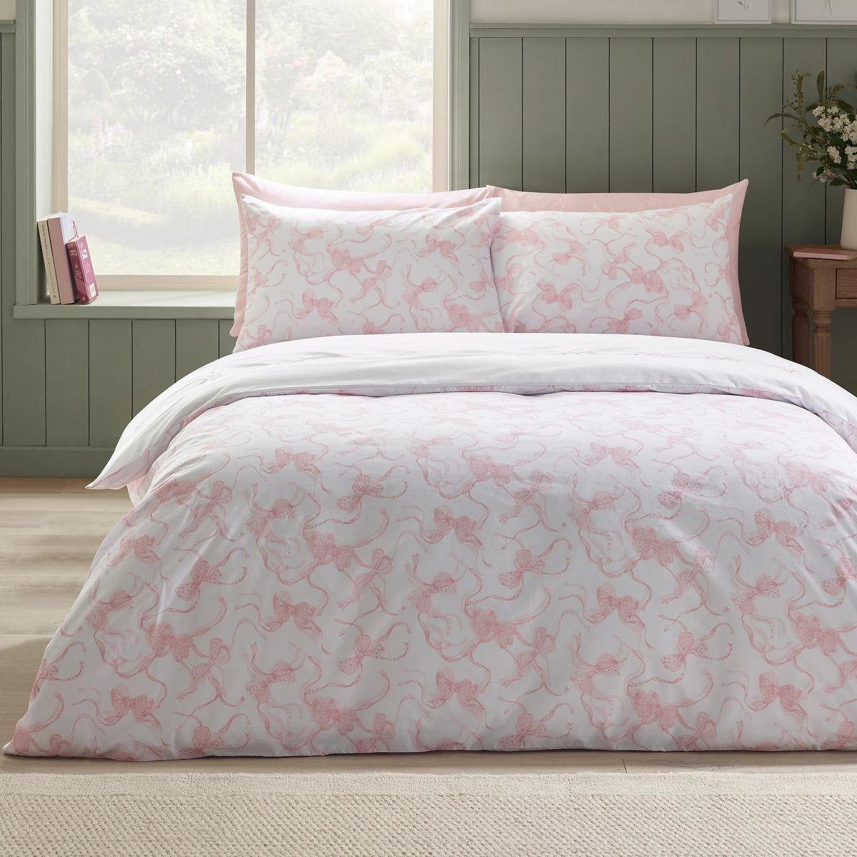 Catherine Lansfield Bow Embroidery Duvet Cover Set White / Pink