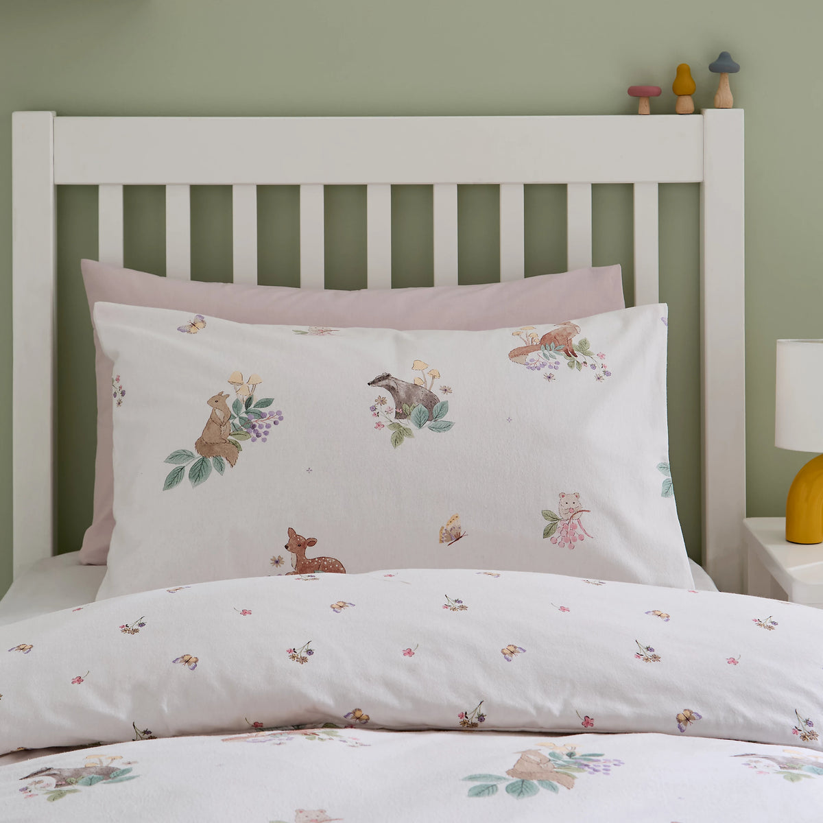 Catherine Lansfield Forest Friends 100% Brushed Cotton Reversible Duvet Cover Set in Cream