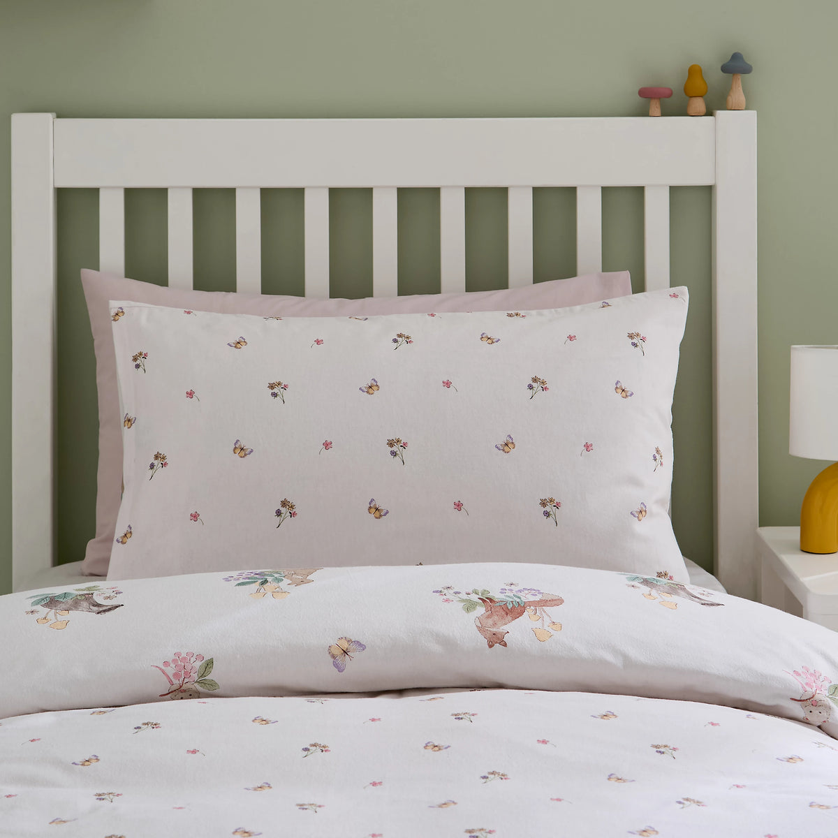 Catherine Lansfield Forest Friends 100% Brushed Cotton Reversible Duvet Cover Set in Cream