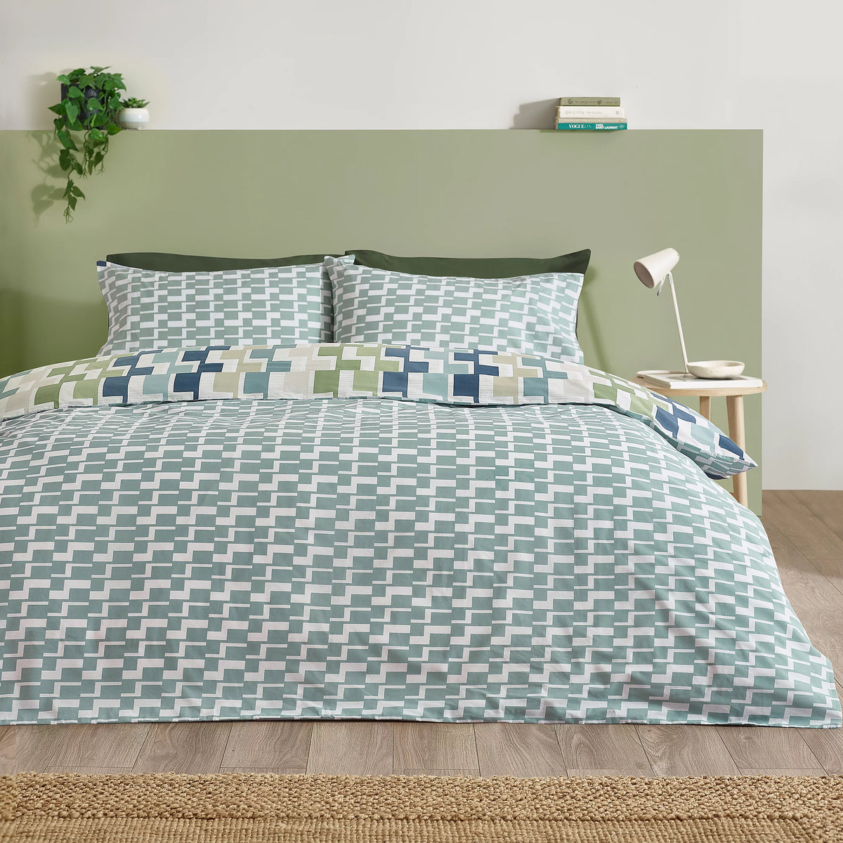 Catherine Lansfield Bryson Geo Reversible Duvet Cover Set Blue