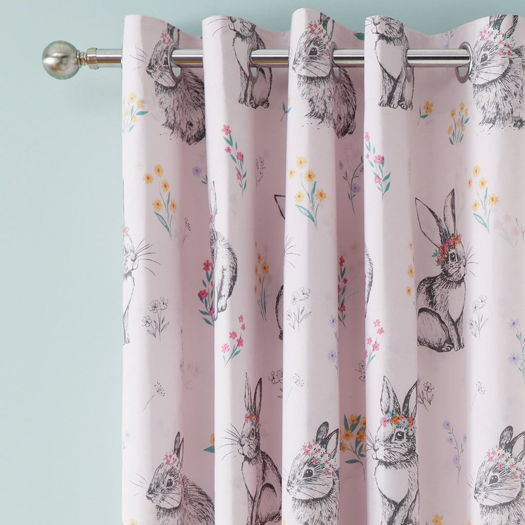 Catherine Lansfield Bunny Tails Ditsy Flowers Fully Reversible Eyelet Curtains in Pink 66 x 72 Inch