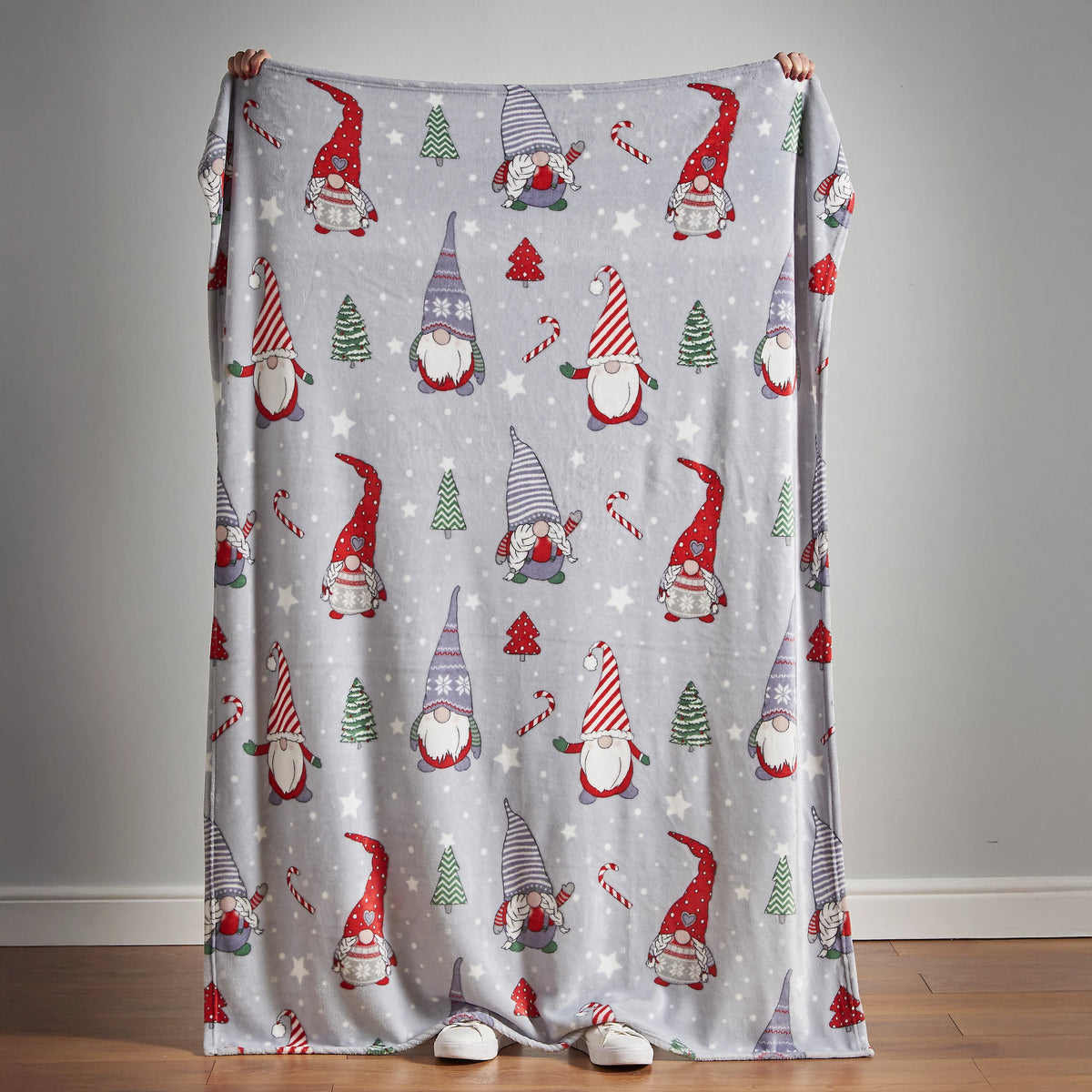 Catherine Lansfield Christmas Gnomes Grey Fleece Throw