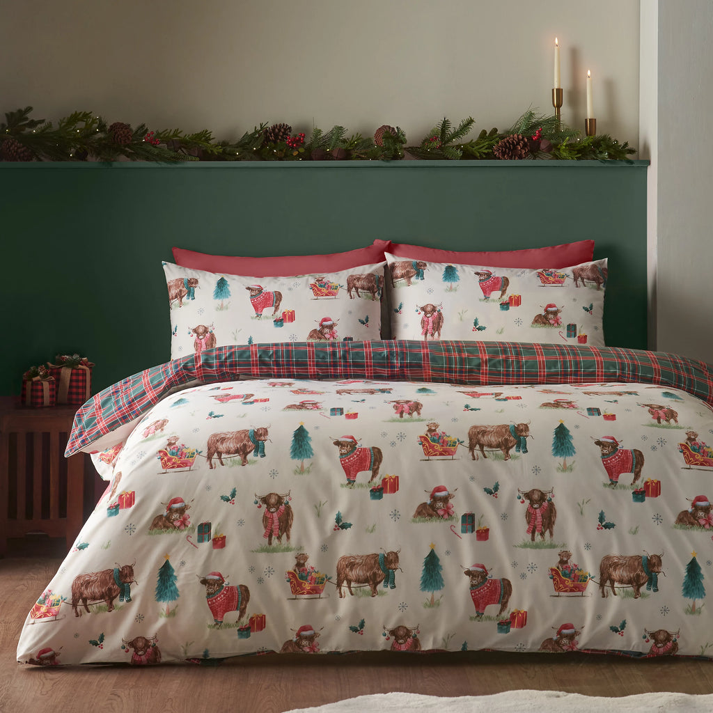 Catherine Lansfield Christmas Highland Cow Duvet Cover Set