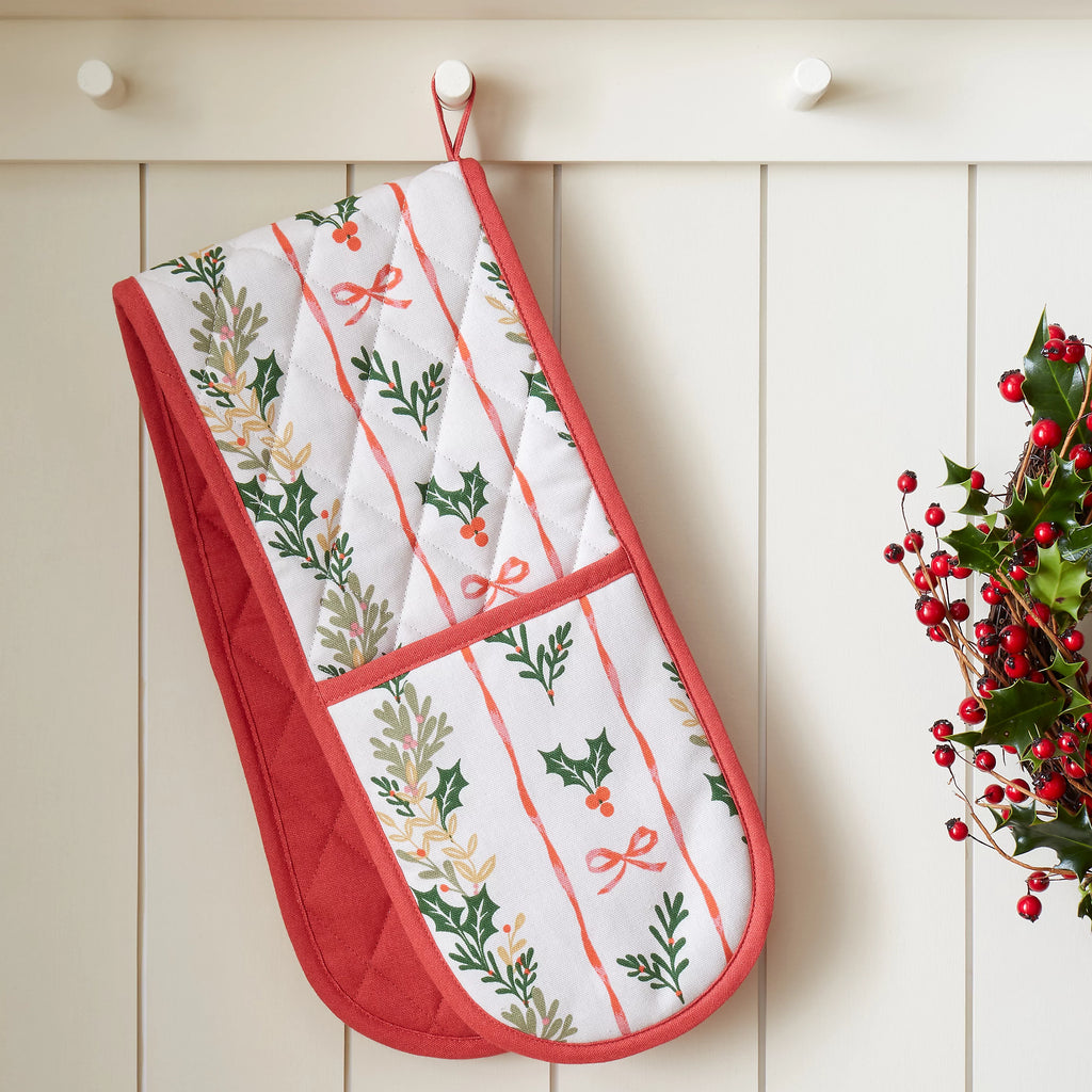 Catherine Lansfield Christmas Holly Stripe Cotton Double Oven Glove in Cream / Red