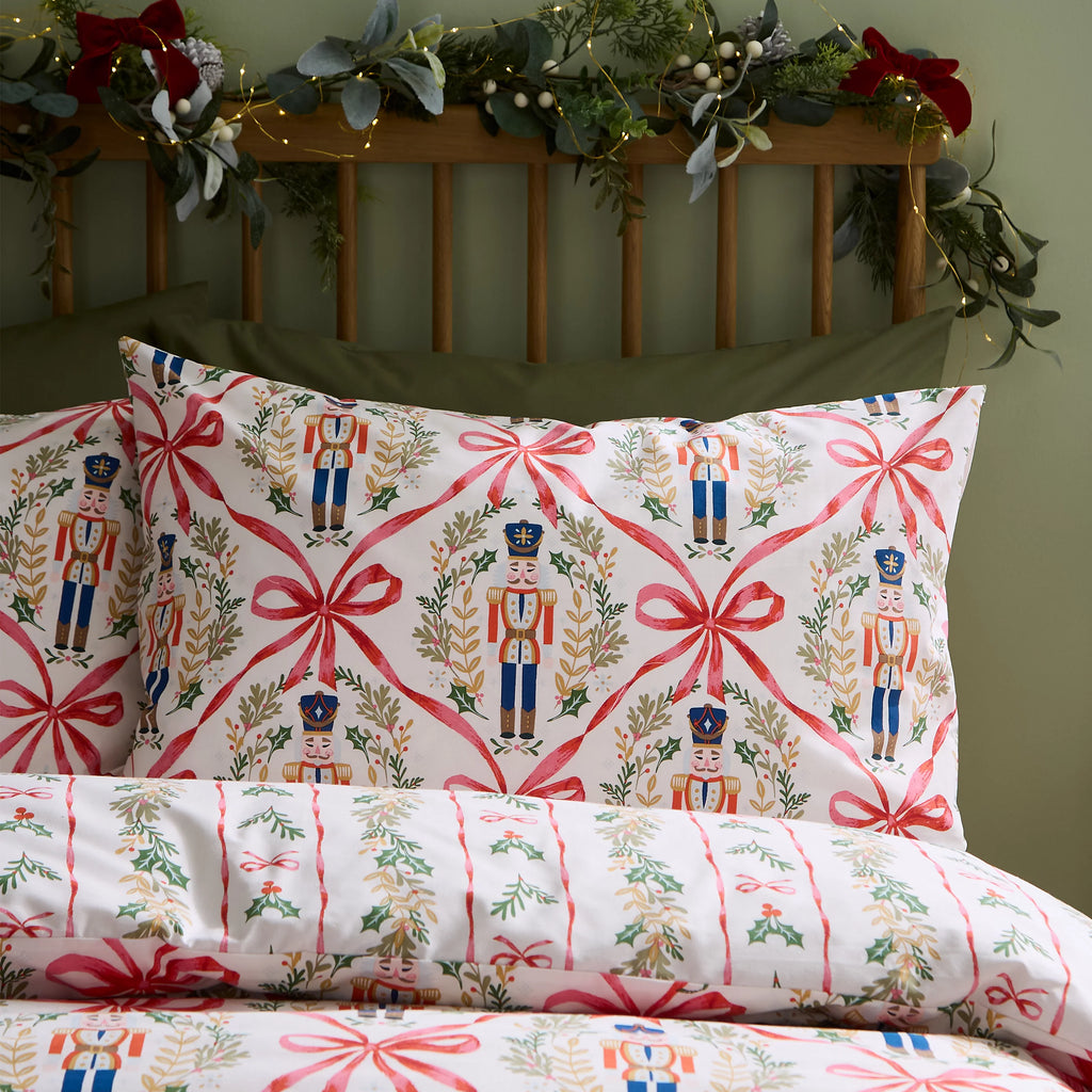 Catherine Lansfield Christmas Nutcracker Bows Duvet Cover Set