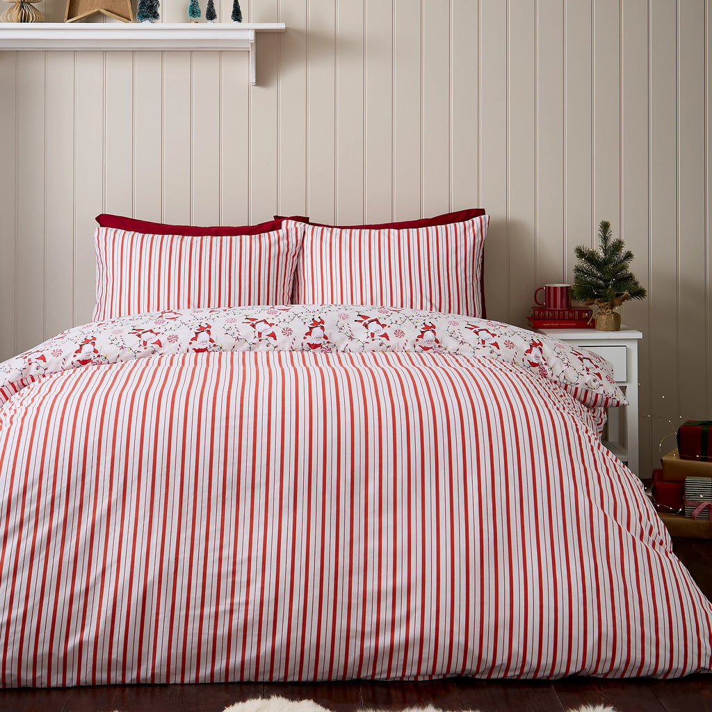 Catherine Lansfield Christmas Santas Duvet Cover Set