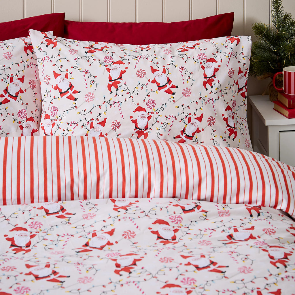 Catherine Lansfield Christmas Santas Duvet Cover Set
