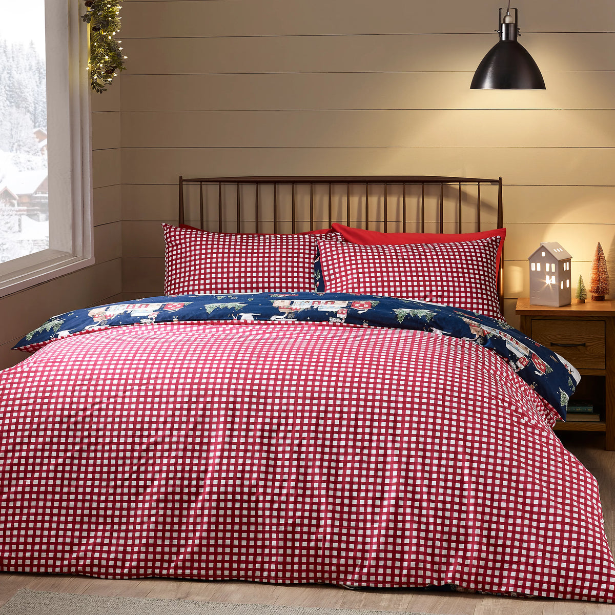 Catherine Lansfield Christmas Ski Village Navy Blue Duvet Cover Set