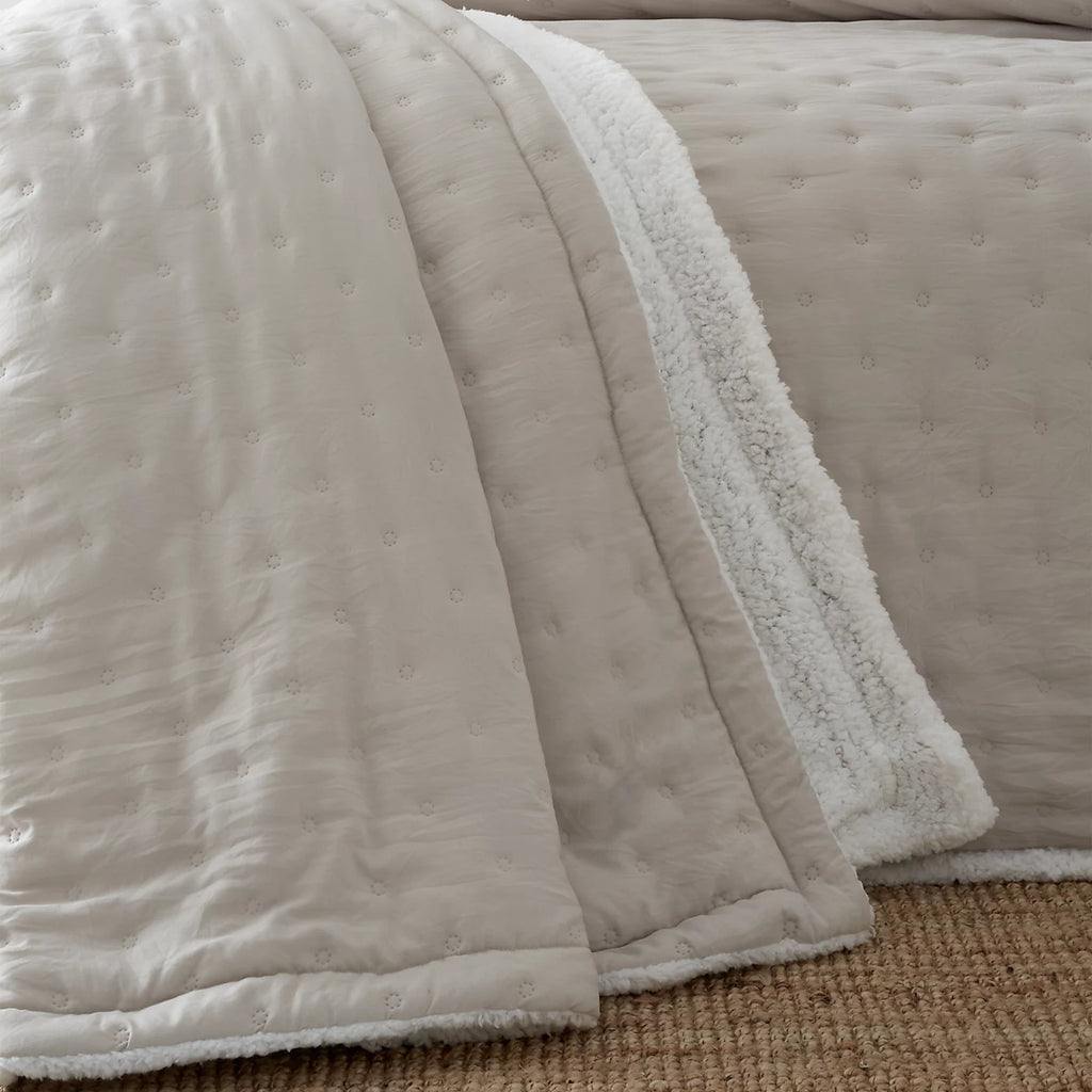 Catherine Lansfield Cosy Nori Sherpa Cream Bedspread 220x230cm