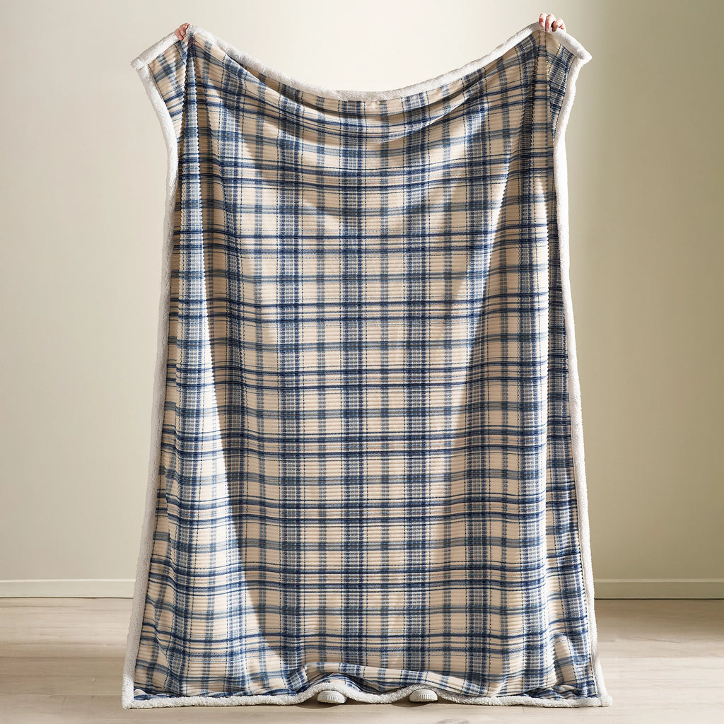 Catherine Lansfield Soft and Cosy Ribbed Check Sherpa Throw - Blue