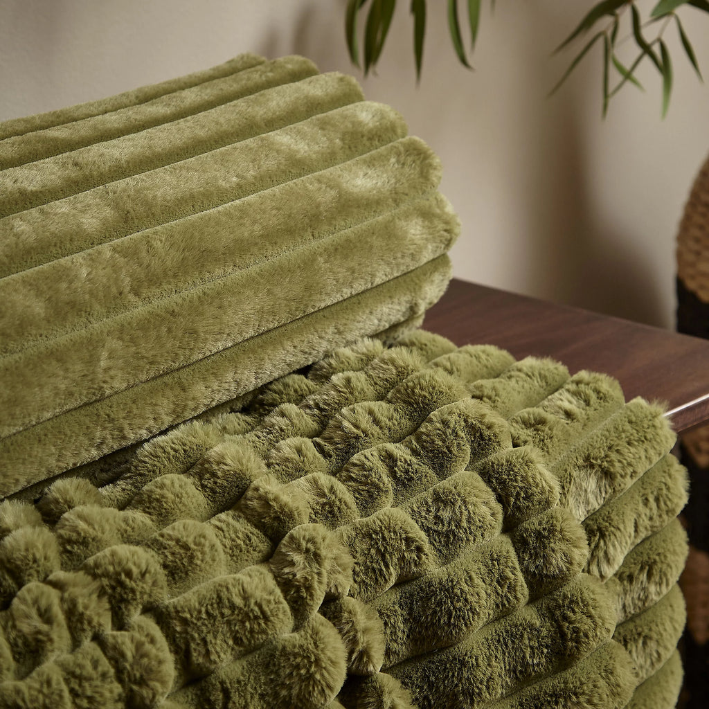 Catherine Lansfield Olive Green Soft and Cosy Ribbed Faux Fur Throw