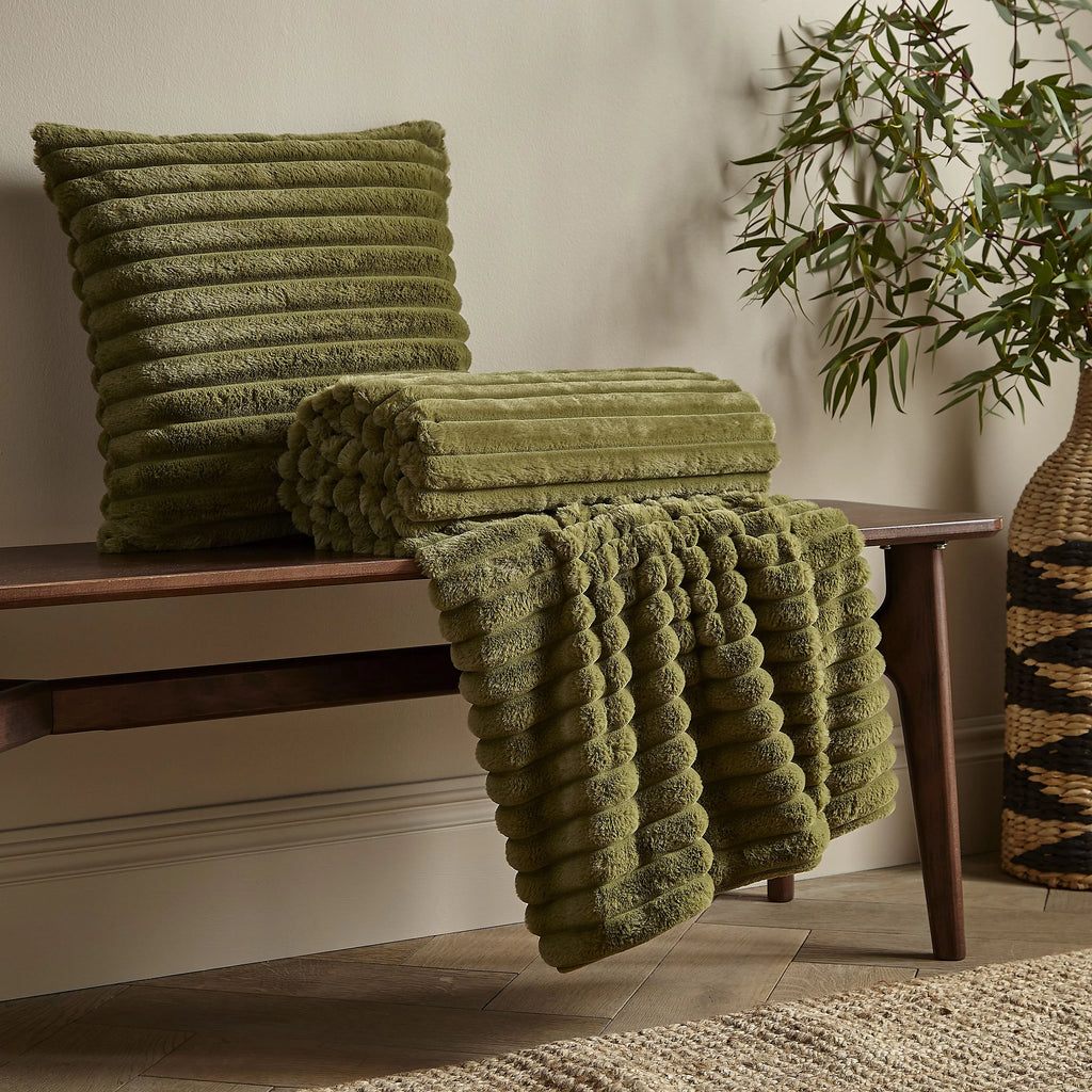 Catherine Lansfield Olive Green Soft and Cosy Ribbed Faux Fur Throw