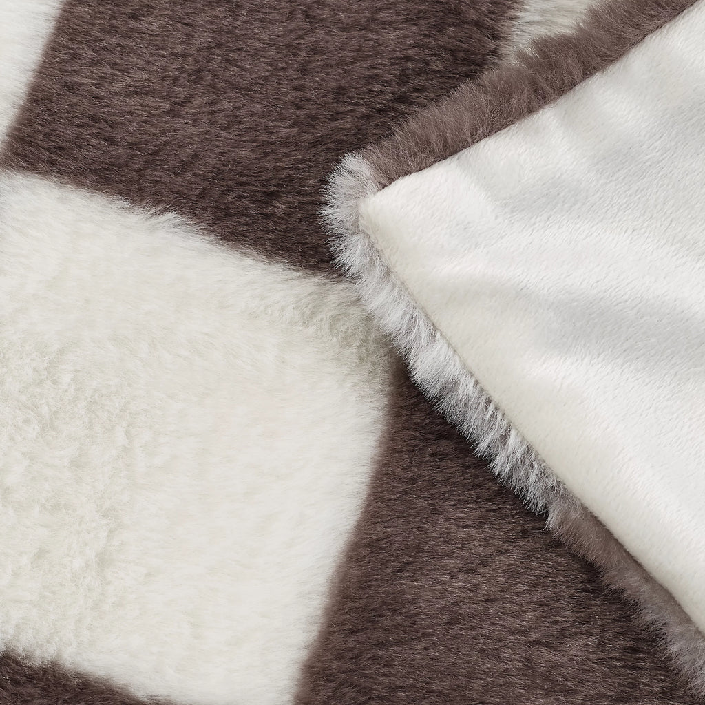 Catherine Lansfield Chocolate Cosy Soft Checkerboard Fleece Blanket Throw