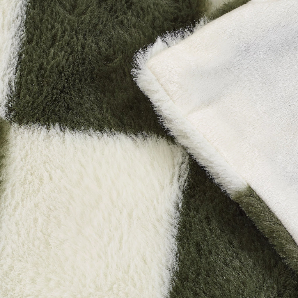 Catherine Lansfield Green Cosy Soft Checkerboard Fleece Blanket Throw